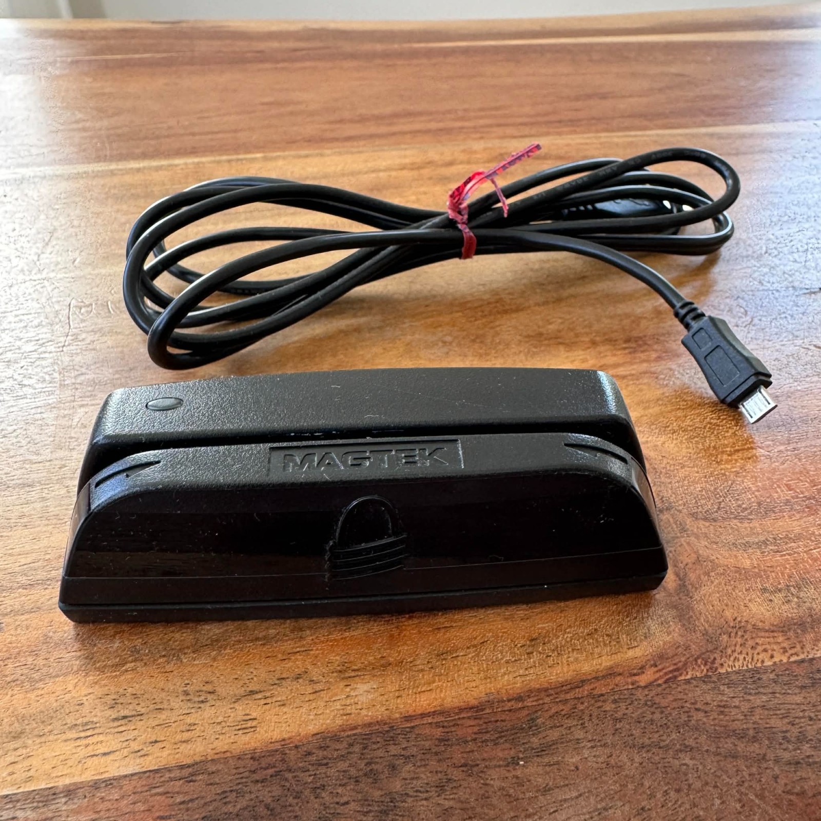 Magtek Credit Debit Card Reader – 21073075 – USB – Swipe POS