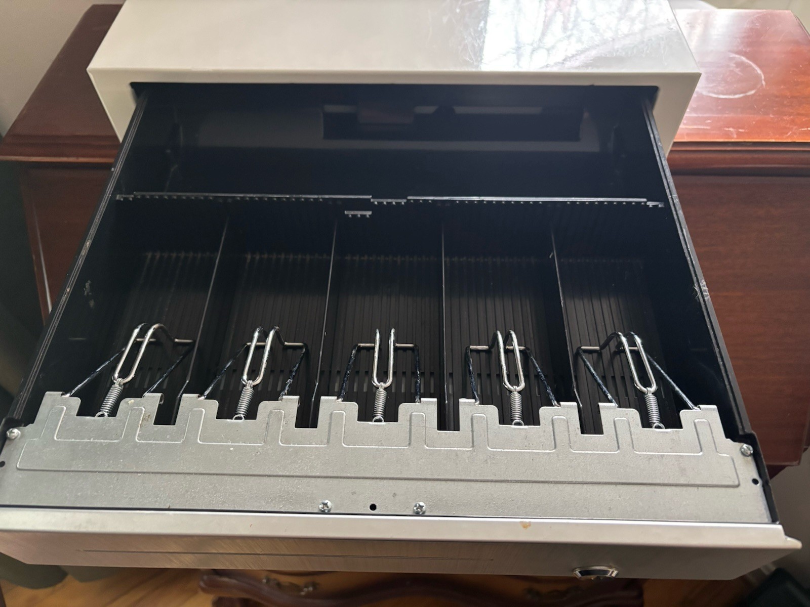 CLOVER NETWORK Point Of Sale (POS) CASH REGISTER!