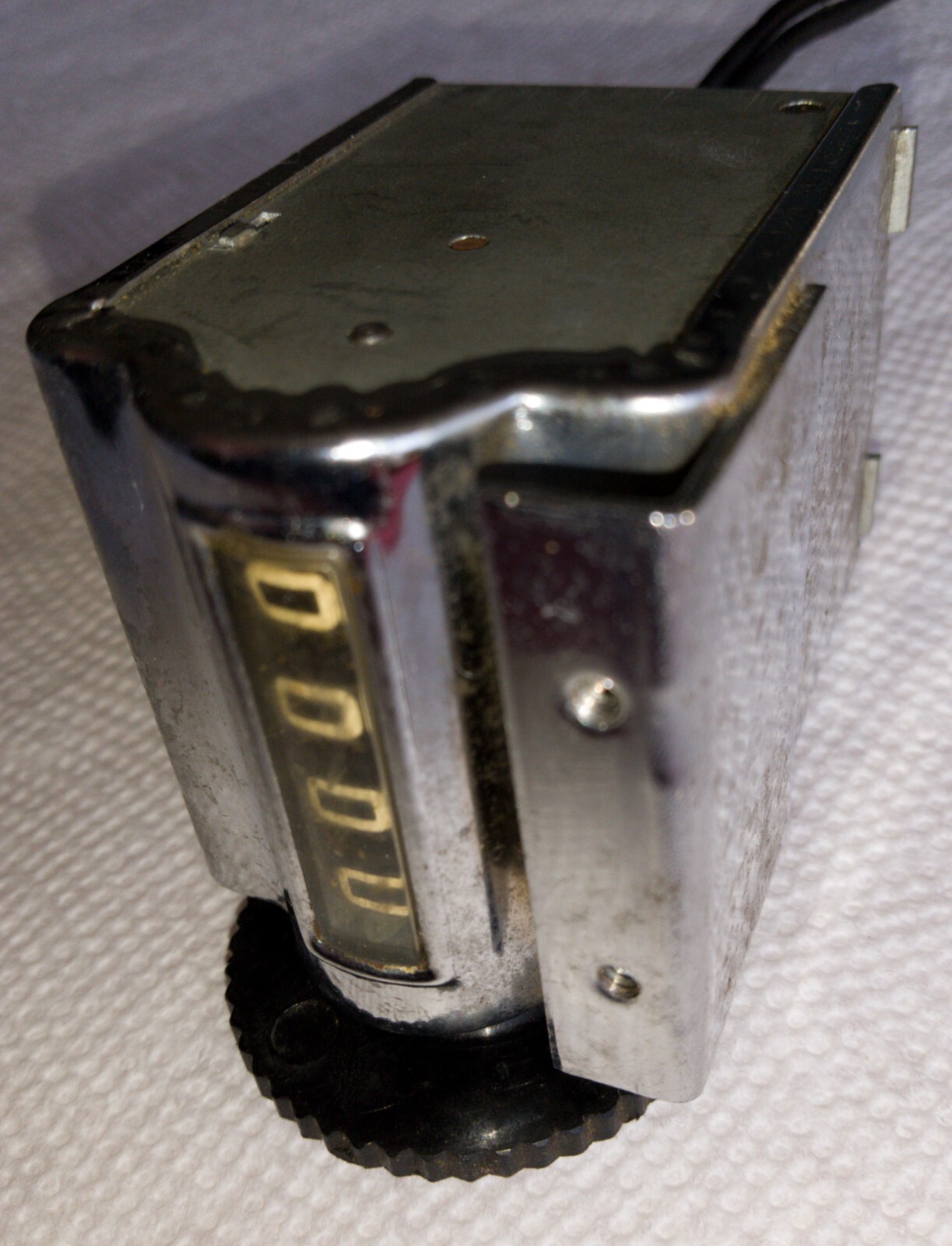 VTG 4 Digit Counter Mercury MDB-S4-115D Production Inst Co 3.4 KOhm Resistance