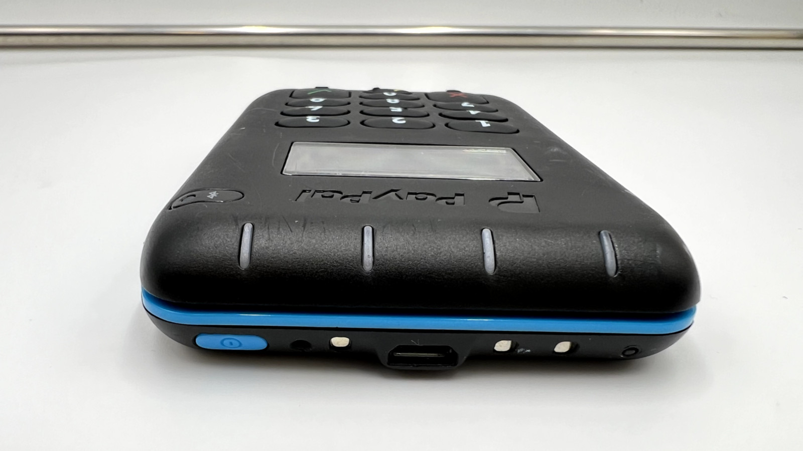 PayPal Chip & Swipe Credit Card Reader M010-PROD10-V2-6 Pair w/ phone & tablet
