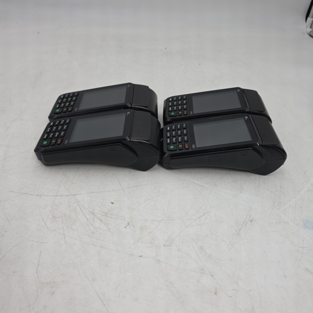 Lot Of 4PAX S920 Mobile Credit Card Terminal Bluetooth Wireless Sold As Is