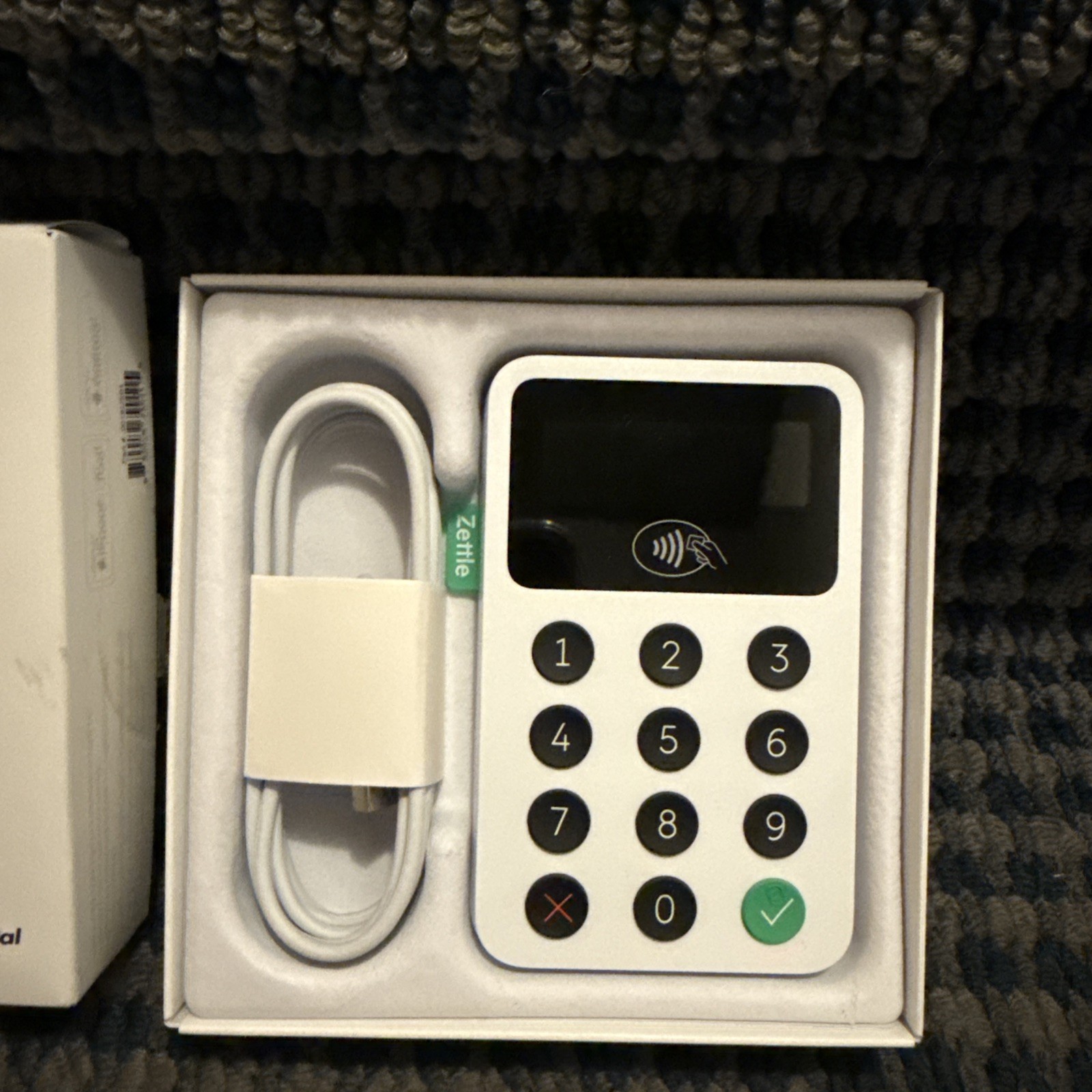 2020 Zettle Reader 2 White by PayPal | Contactless Chip & PIN | New Open Box