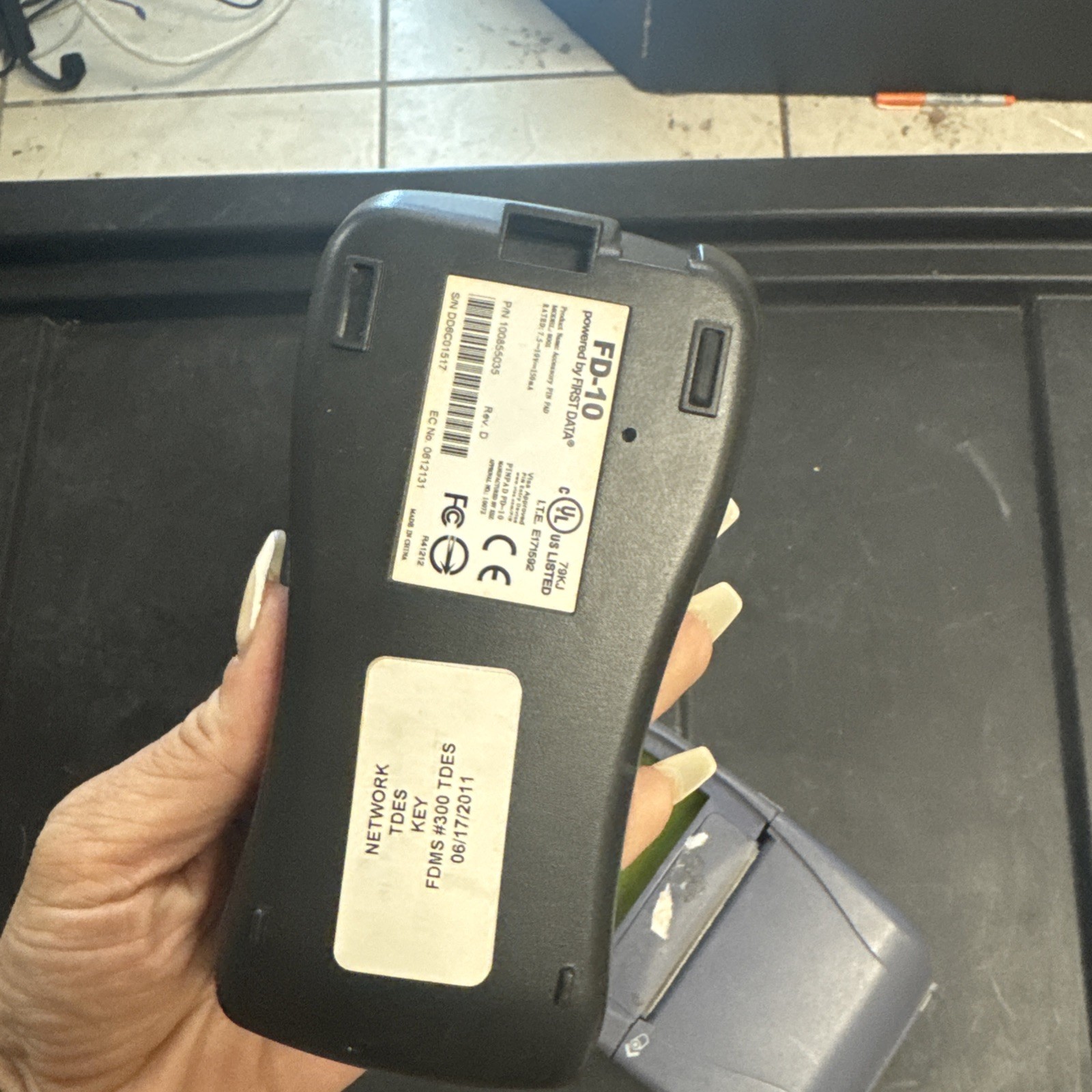 Verifone OMNI 3750 credit card processing terminal w FD-10 KEY PAD