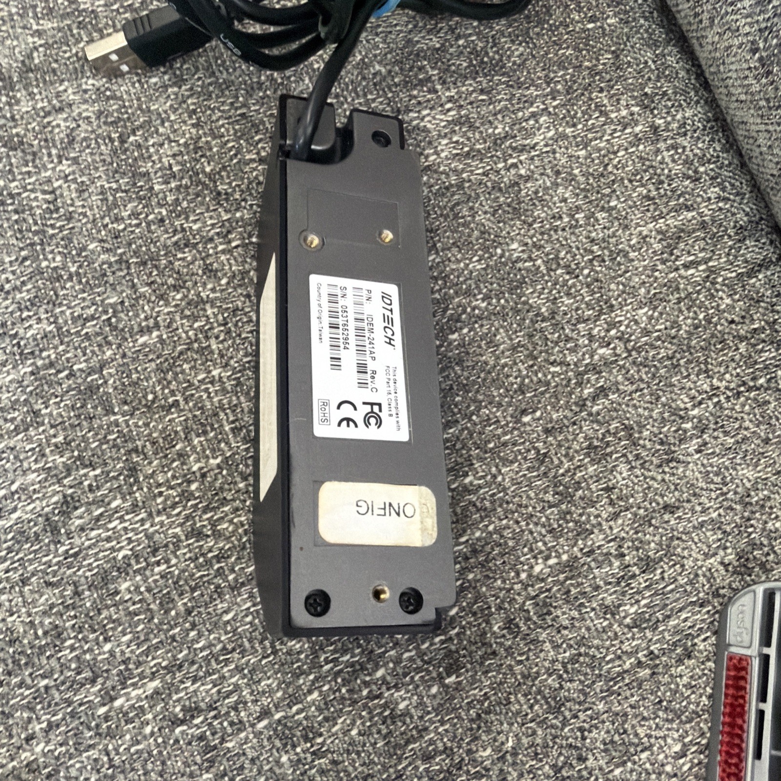 ID Tech Augusta USB HID MSR & EMV Magnetic Swipe Card Reader IDEM-241 Open Box