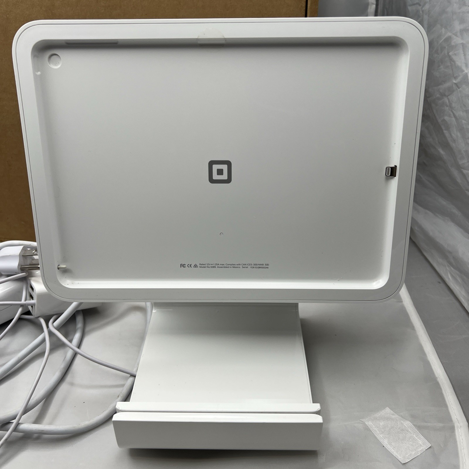 Square Stand POS Terminal Model S089 -untested – Stand With AC adapter
