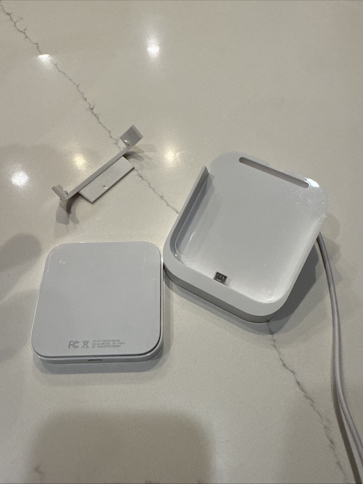 Square Credit Card Reader for Contactless, Chip Model S7 Not Tested – Powers On