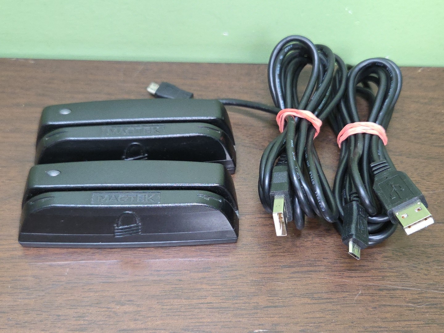 2 Magtek DynaMag USB Credit Card Reader 21073062