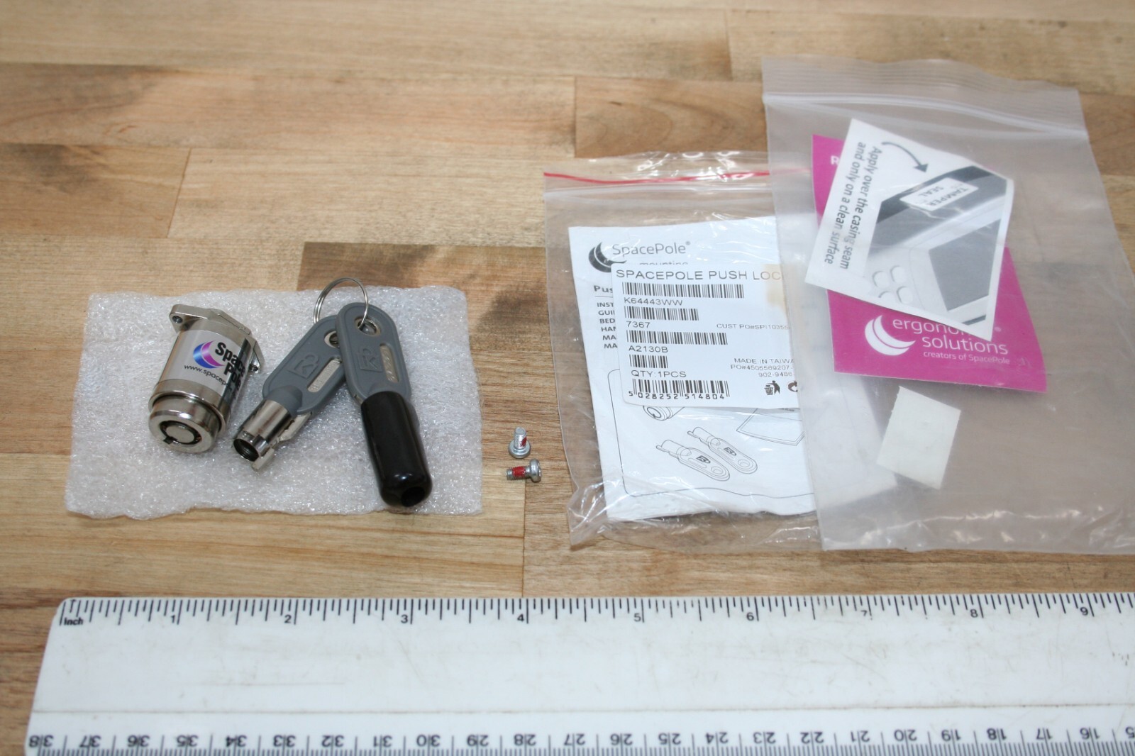 LOT OF 2 NEW SPACEPOLE PUSHLOCK SPPL001 K64443WW