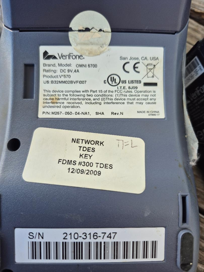 VX570 Payment Terminal, Dial-up, Ethernet, PCI PED, EMV Level 1/2 M257-050-04-NA