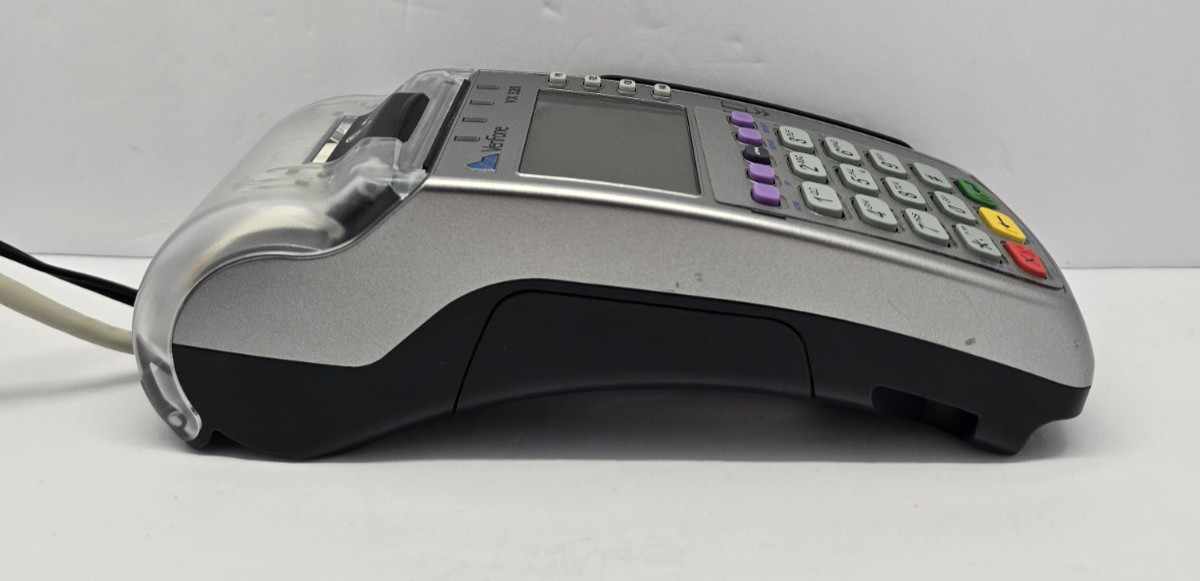 Verifone VX520 Credit Card POS Terminal DIAL/ETH/CTLS w/ Swipe Reader – Tested