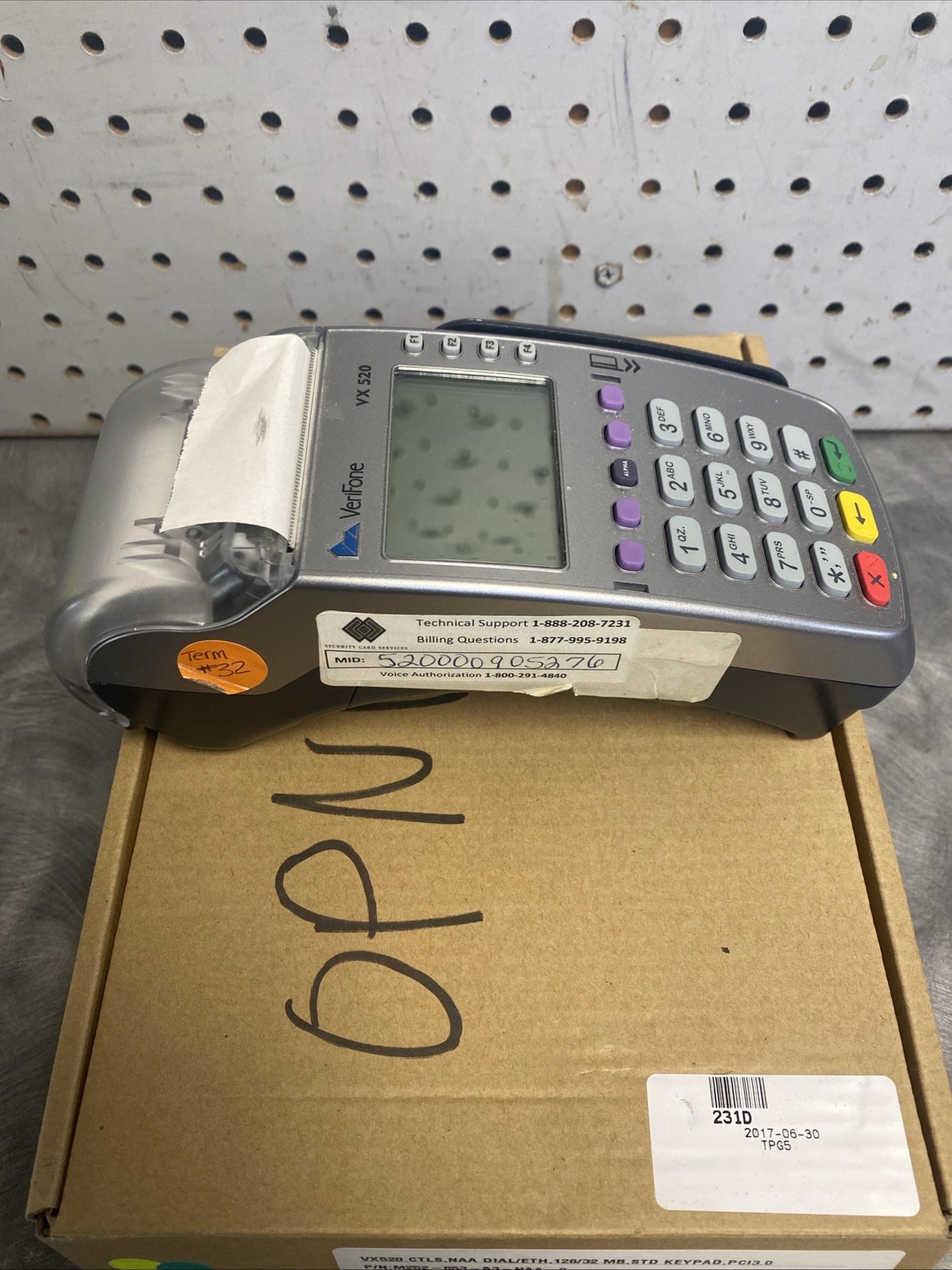 Verifone VX520 VX 520 Credit Card Machine Terminal Reader(No Power Cord)