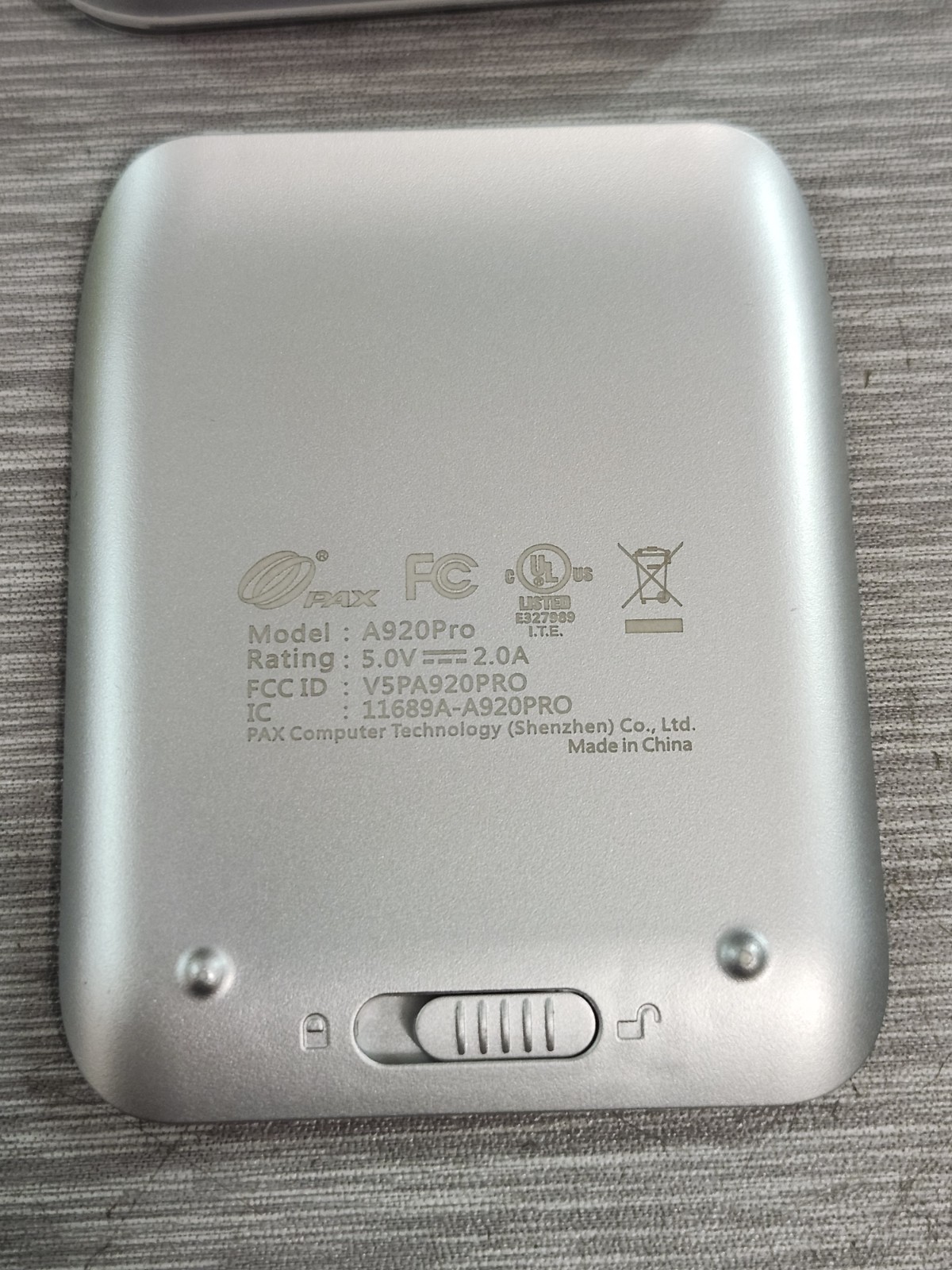 OEM ~ PAX A920pro Battery Cover
