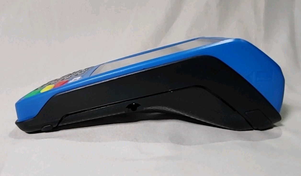 Ingenico Move 5000 Payment Card Machine 4G/LTE WIFI Bluetooth! See Description!