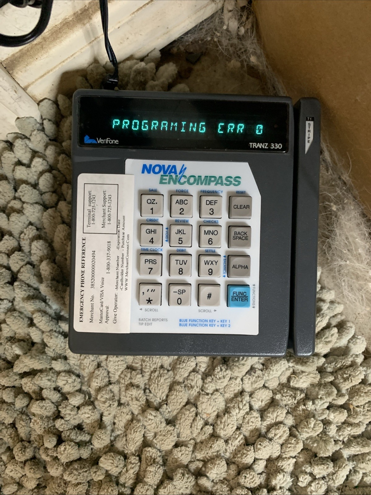 Verifone Tranz 330 Credit Card Reader Terminal with AC Adapter Power Turns On