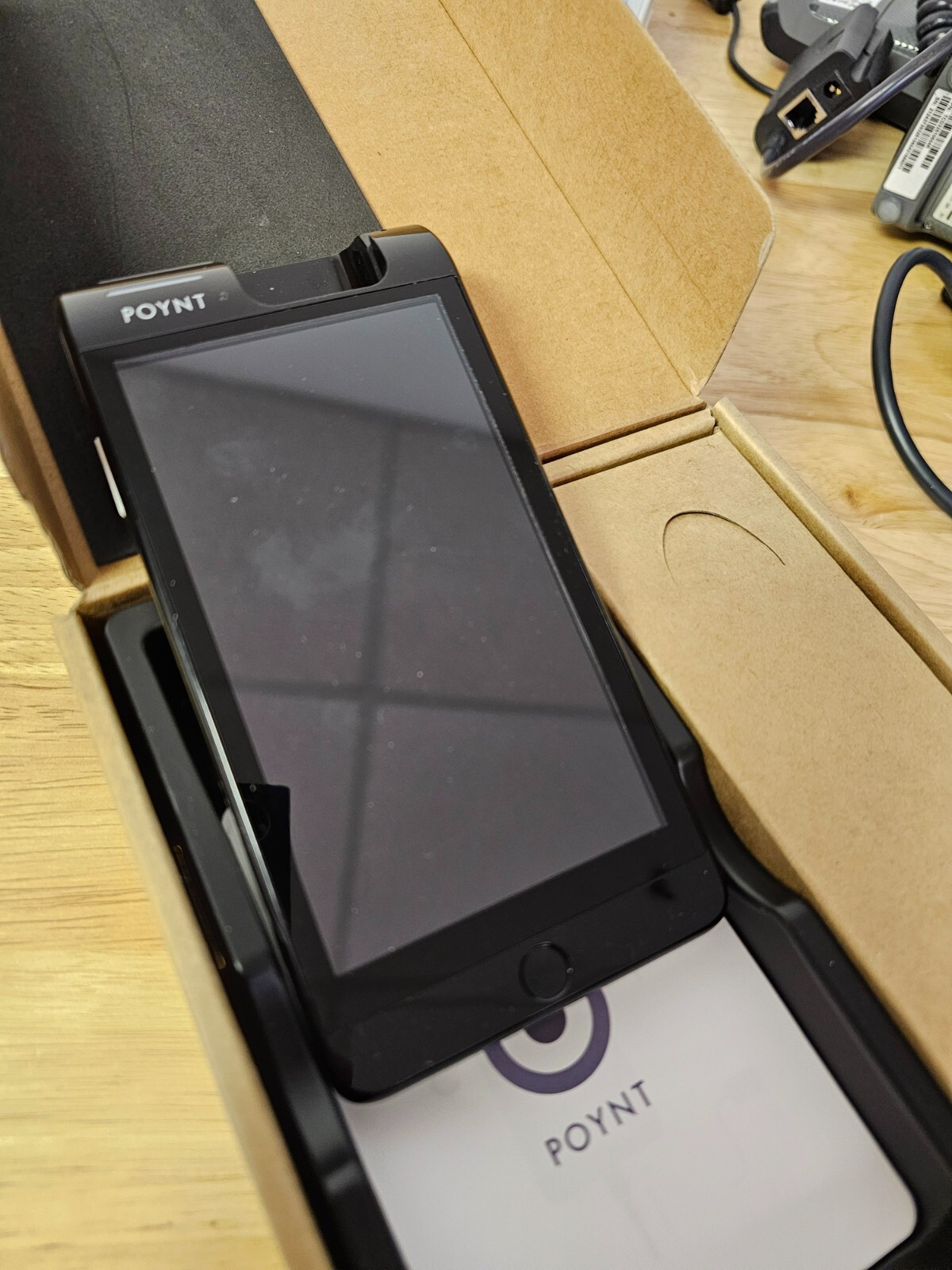 POYNT 5 Credit Card Smart Terminal P0501 V1.0 BRAND NEW