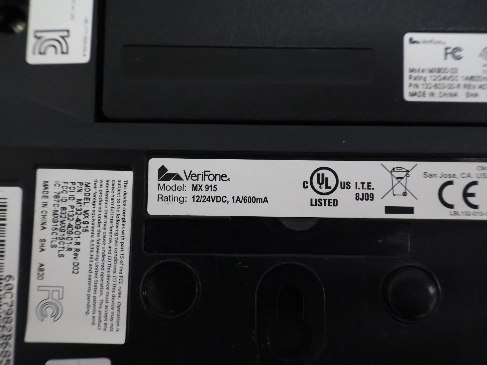 Lot of 2 Verifone MX915 Credit Card Terminal POS System with One Stylus one mis
