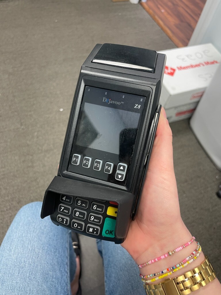 Dejavoo Z8 Credit Card Terminal Used