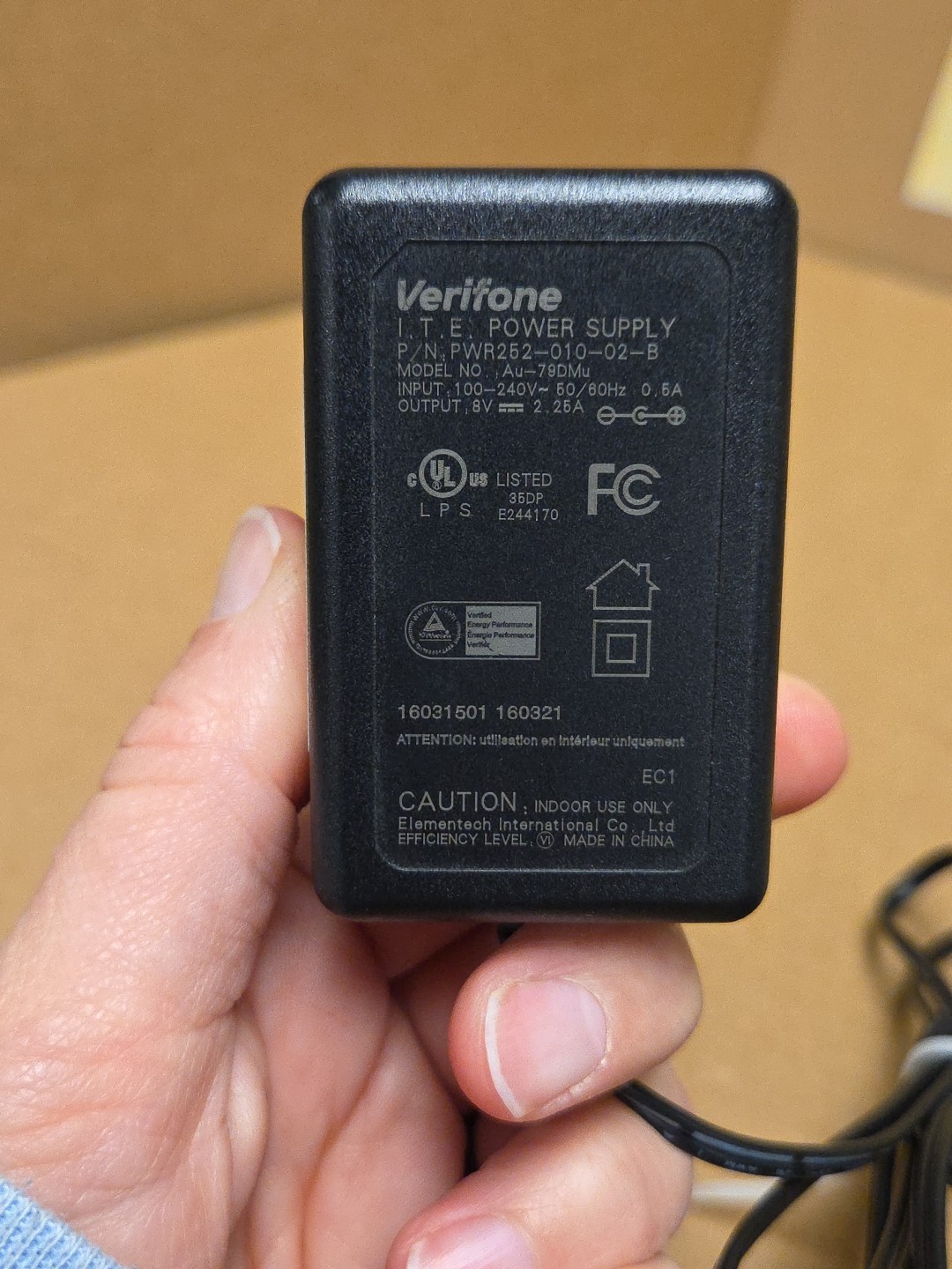 VERIFONE VX520 CREDIT / DEBIT CARD POS TERMINAL WITH POWER CORD *UNTESTED