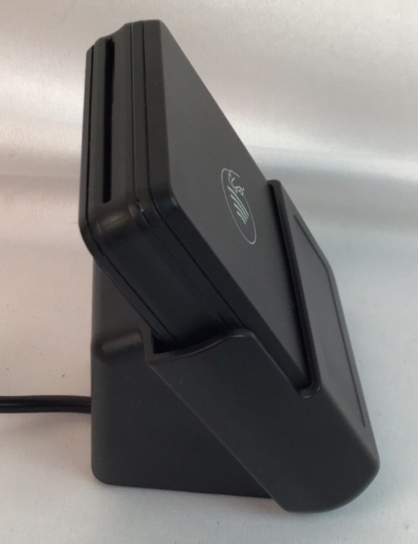 BBPOS ACS20 + 2AB7X-CHB2X Bluetooth Card Reader + Cradle/ Docking Station Excel