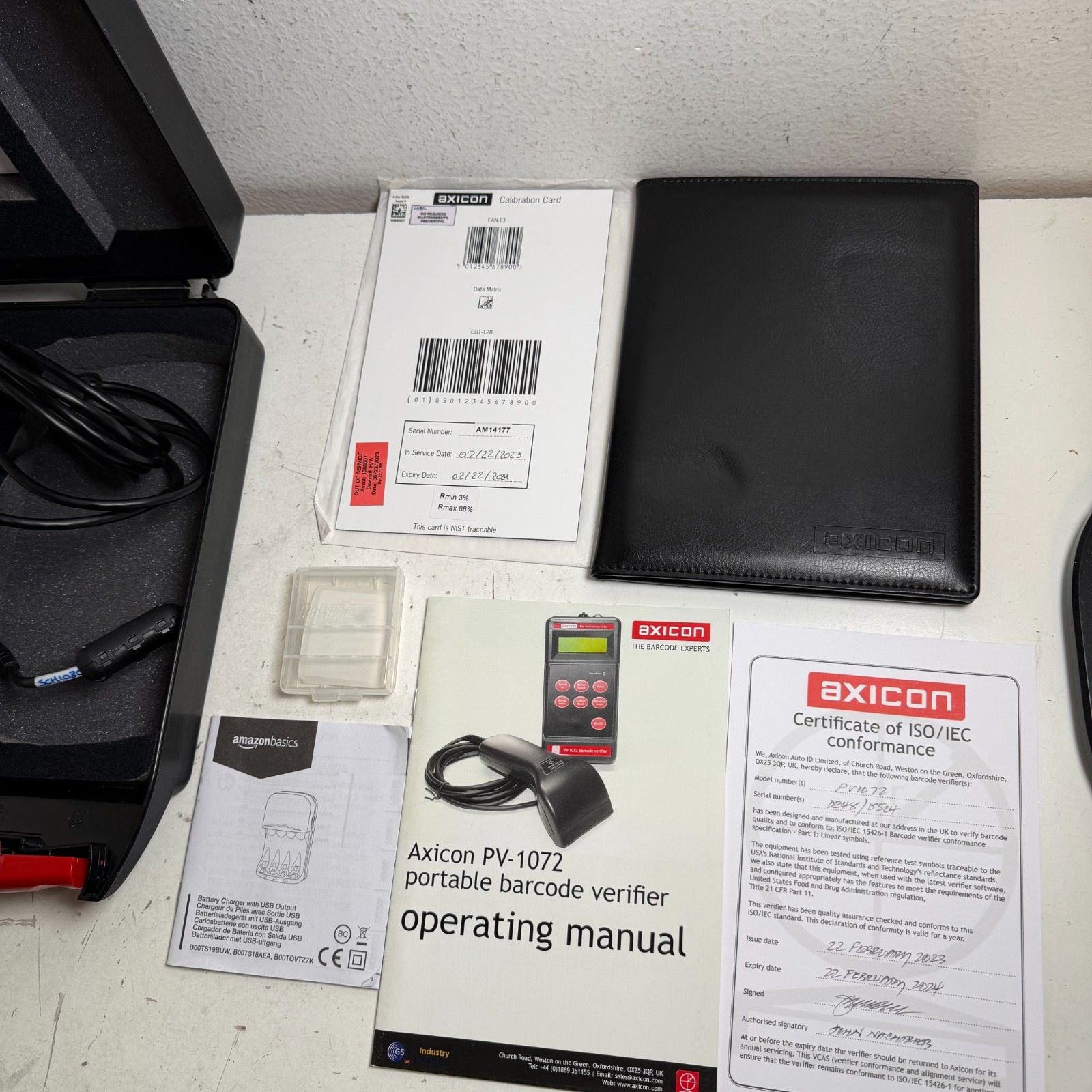 Axicon PV-1072 Black Portable Lightweight Mobile Verifier for Retail Barcodes