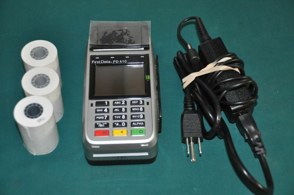 Credit Card Mobile Wireless Terminal FD410 Smart Chip Reader FirstData **NICE**