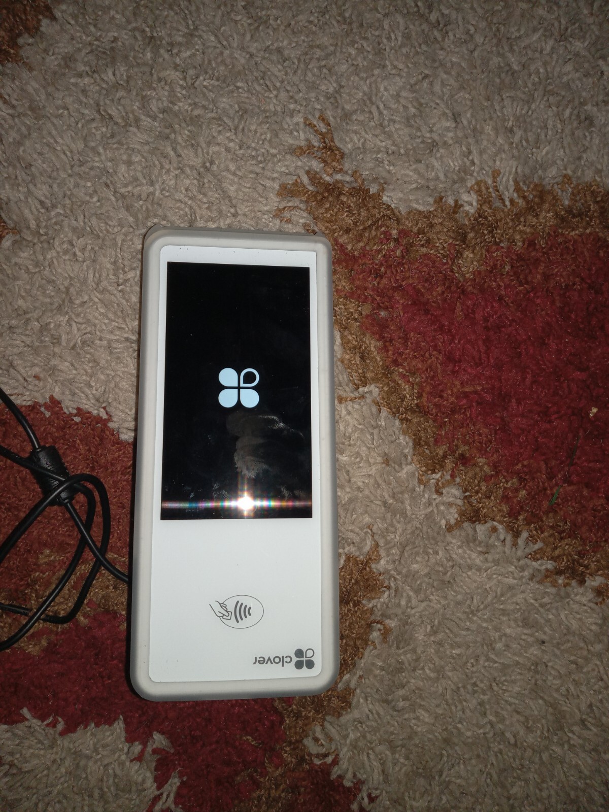 Clover Flex Handheld POS System and Card Reader White It Lock Also A Sumup Card