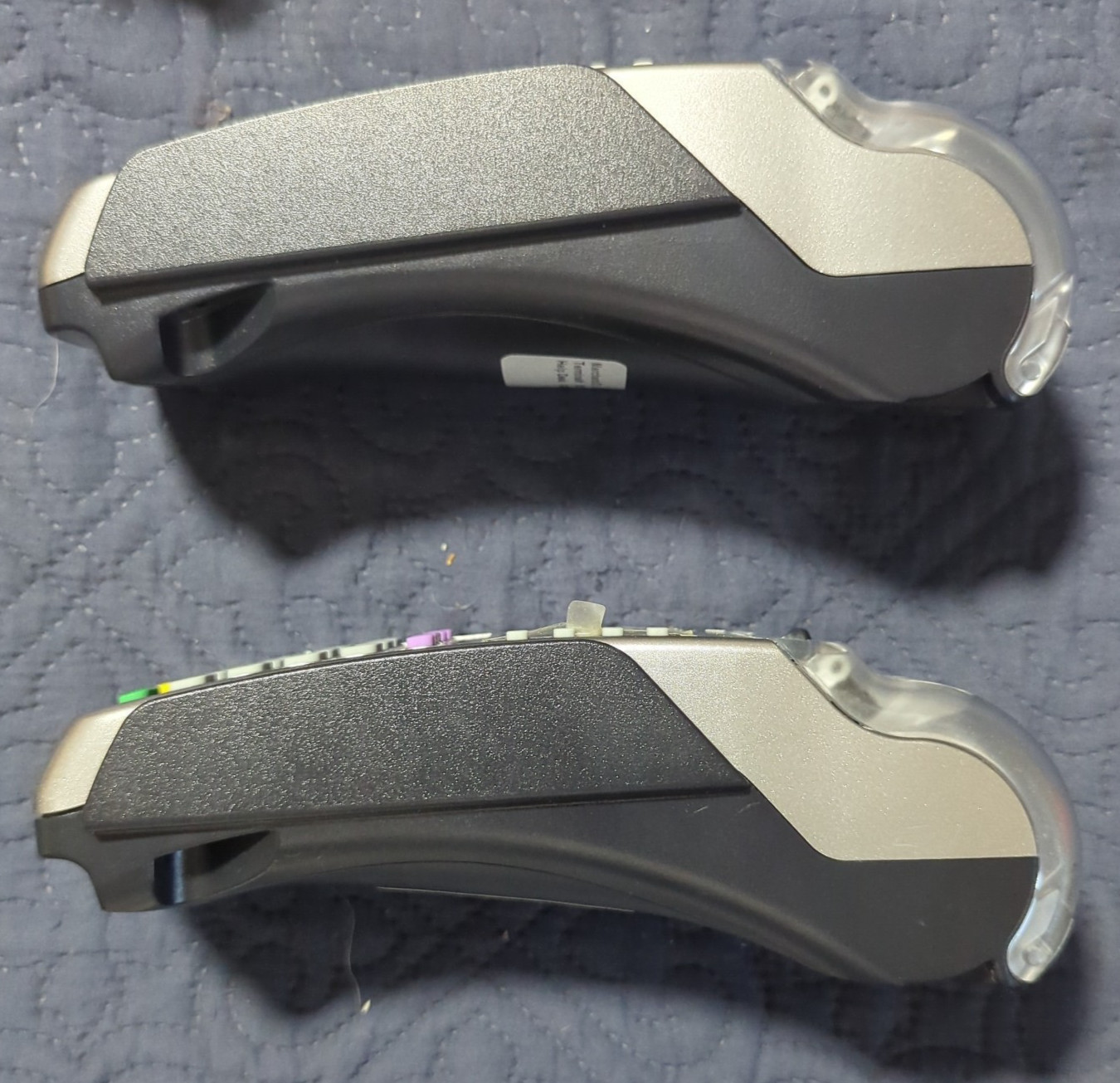 Lot of 2 VeriFone Vx 520 POS Debit / Credit Card Terminal Powers On