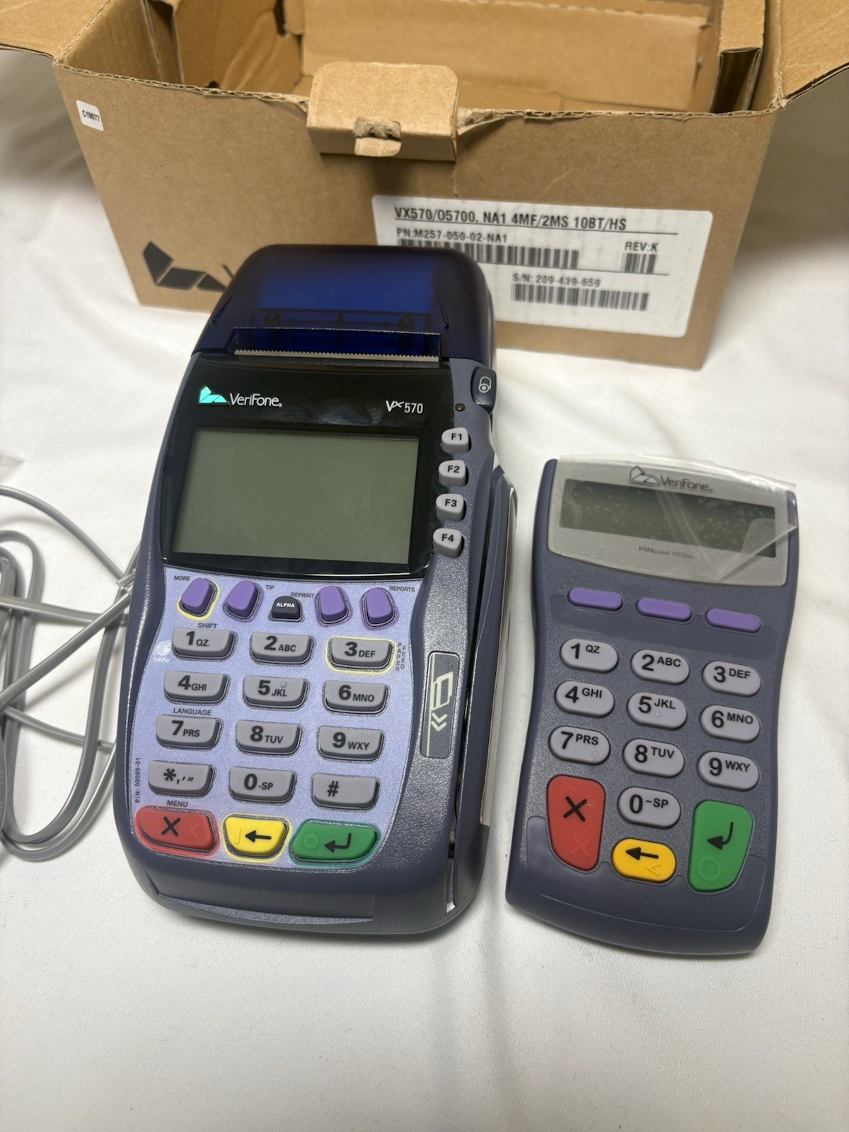 Verifone VX570 OMNI 5700 Credit Card Terminal with Pinpad and Cables Wired