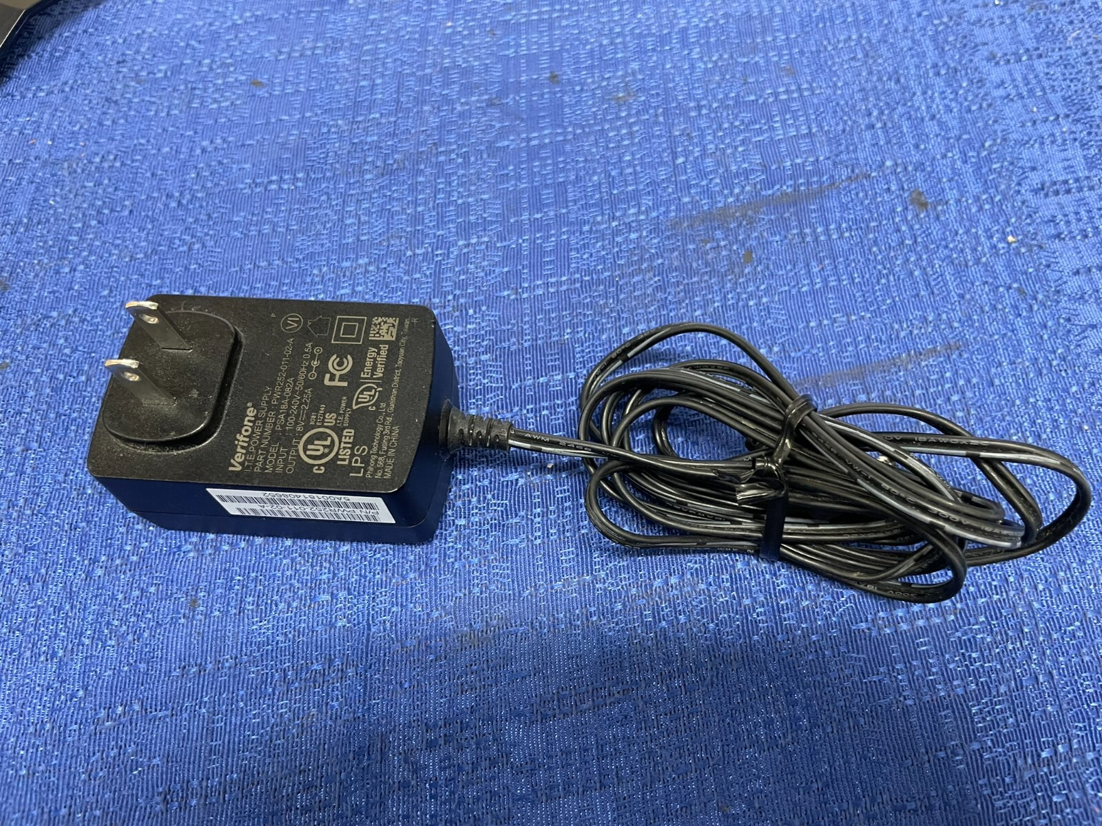Verifone VX520 VX 520 Credit Card Machine Terminal Reader w/ Power Adapter