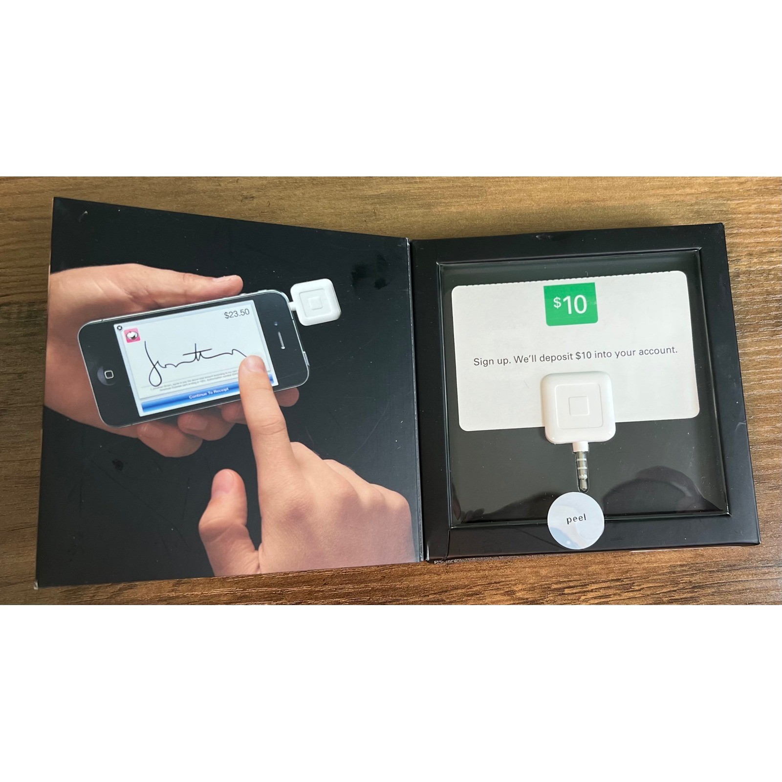 Square Magnetic Stripe Card Reader for 3.5mm Headphone Jack White New Boxed