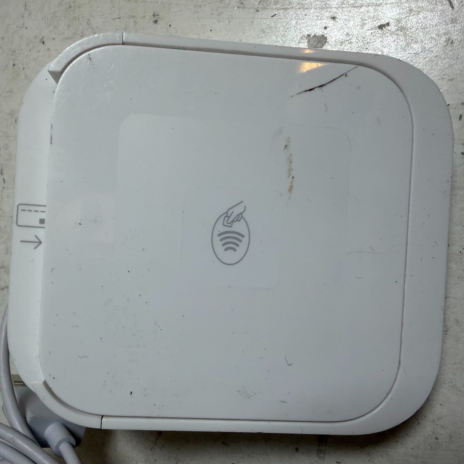 Square White 2nd Generation Contactless and Chip Reader Dock with USB Cable