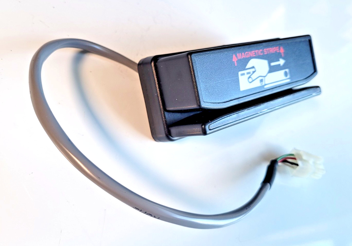 CryptoPay Swiper with cable for Laurel 1, 3 or 5 Column DigiMax Vending Machines