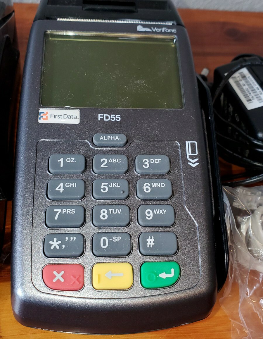 First Data FD130 FD55 VeniPhone EMV NFC Dial/IP Credit Debit Card Machine Bundle