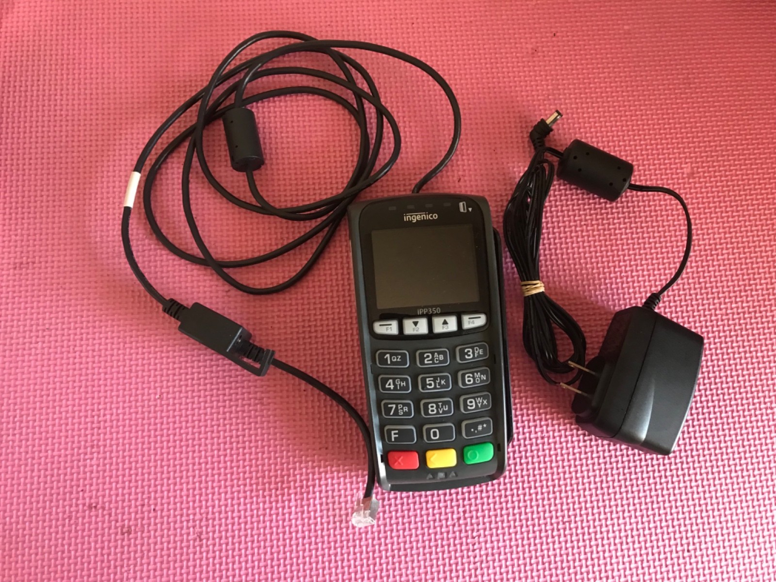 INGENICO IPP350 USFDP15A POINT OF SALE PINPAD with Power Adapter