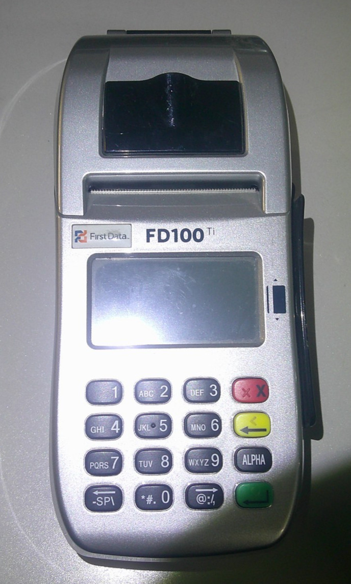 First Data FD100ti Credit Card Machine