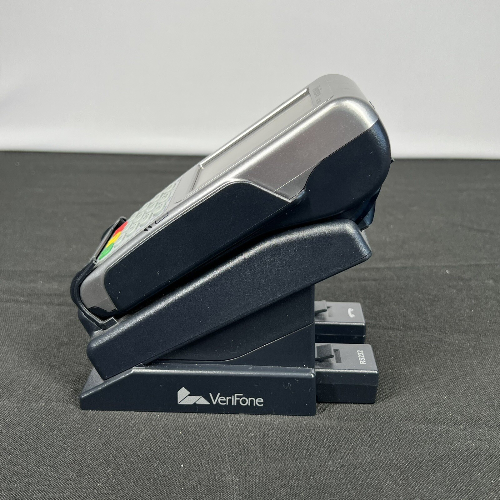 Verifone VX 680 3G Silver Handheld Wireless Bluetooth Credit Card Terminal