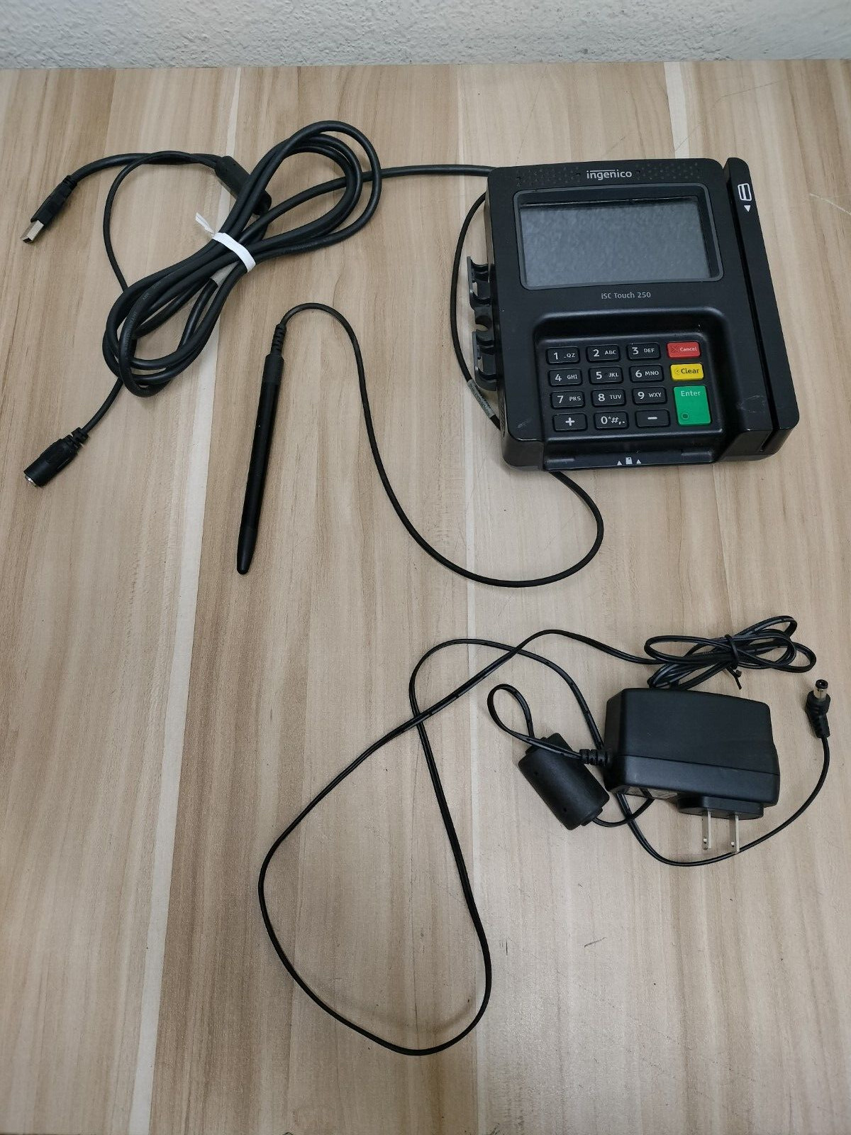 Ingenico ISC250 Credit Card Reader w/ STYLUS & ADAPTER *READ DESC*
