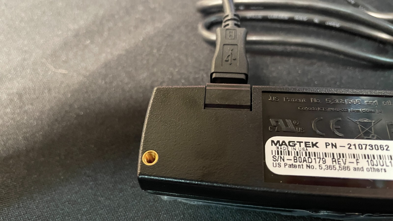 IDTech WCR3227-600US Magnetic Stripe Reader