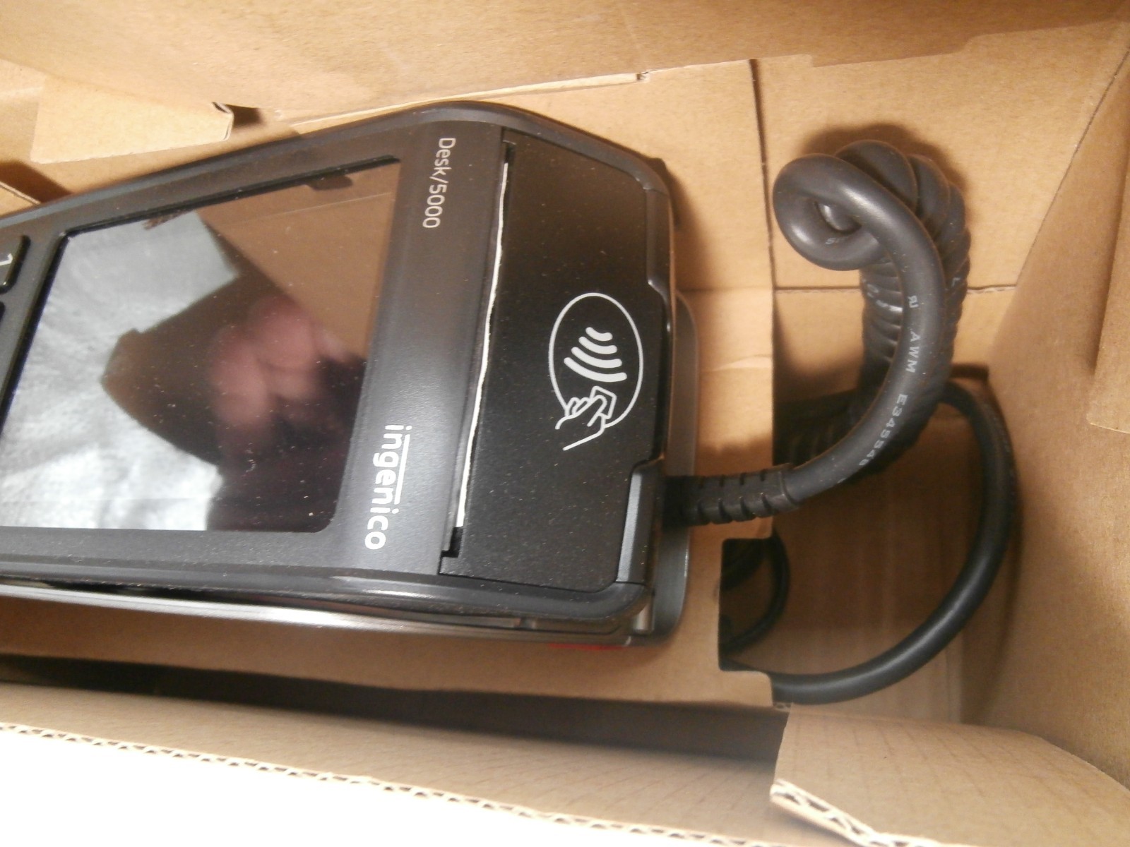 Ingenico Desk 5000 PCA3331037C/TCA3331037C Payment Terminal Untested Appears New
