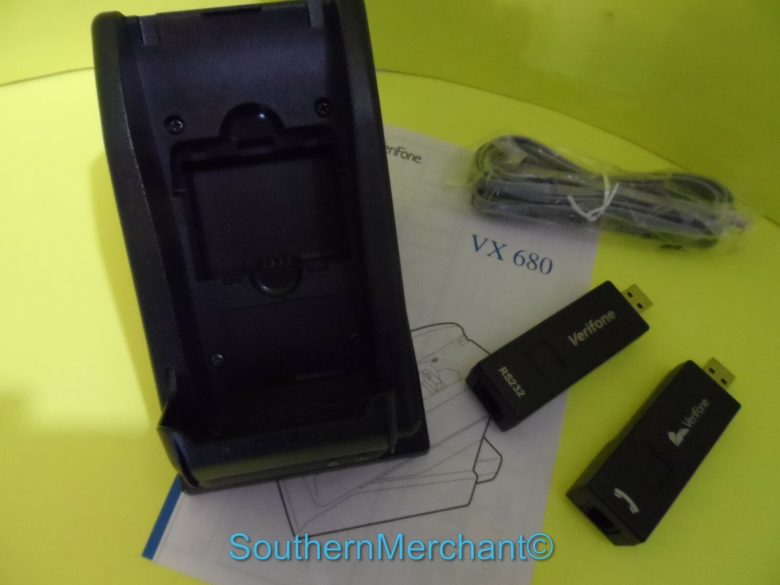 VX680 Full Featured Base M268-U32-00-WWA DIAL RSR232 DONGLES