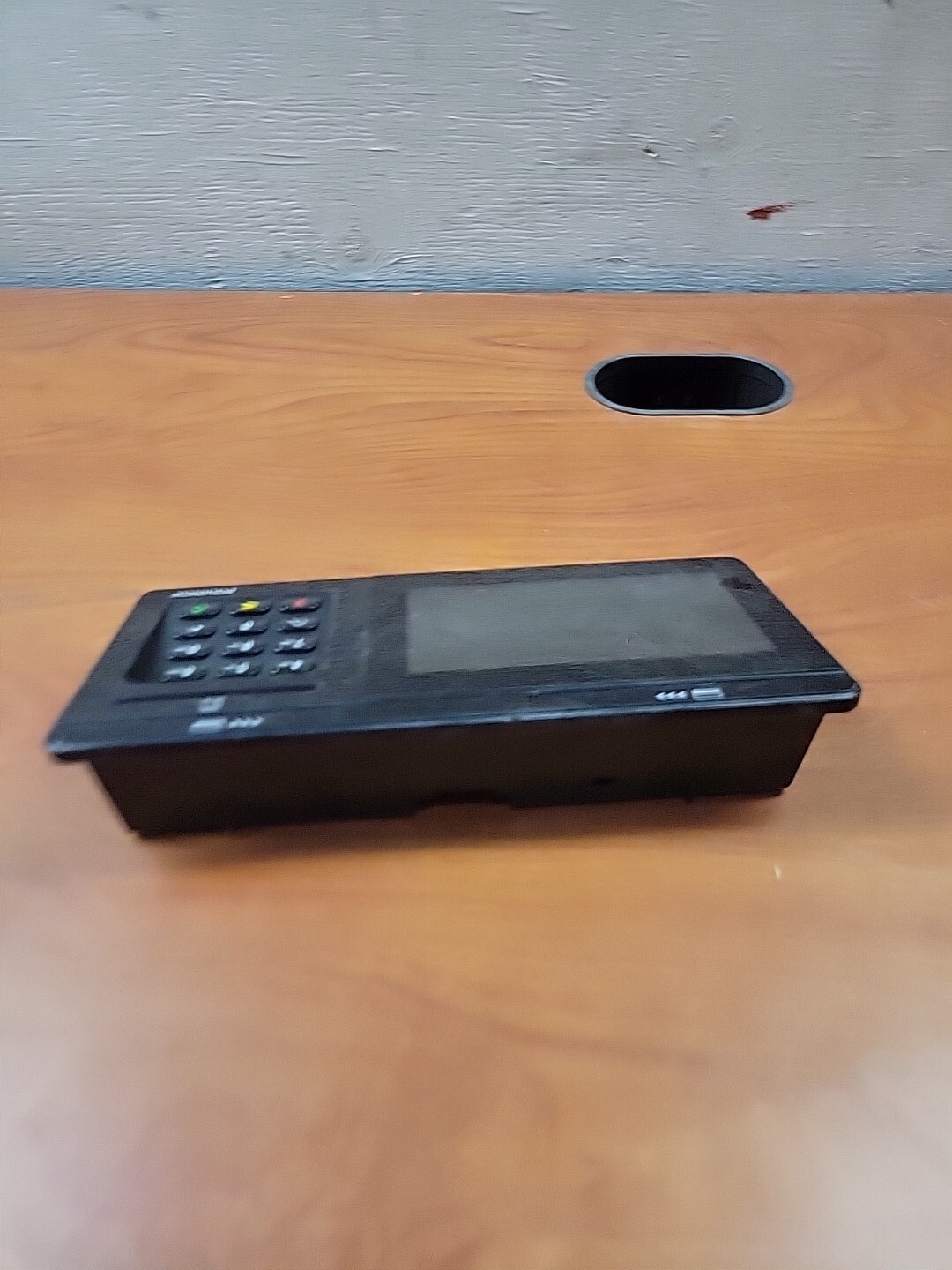 Equinox Luxe 8500i High Definition LCD Touchscreen Terminal *parts