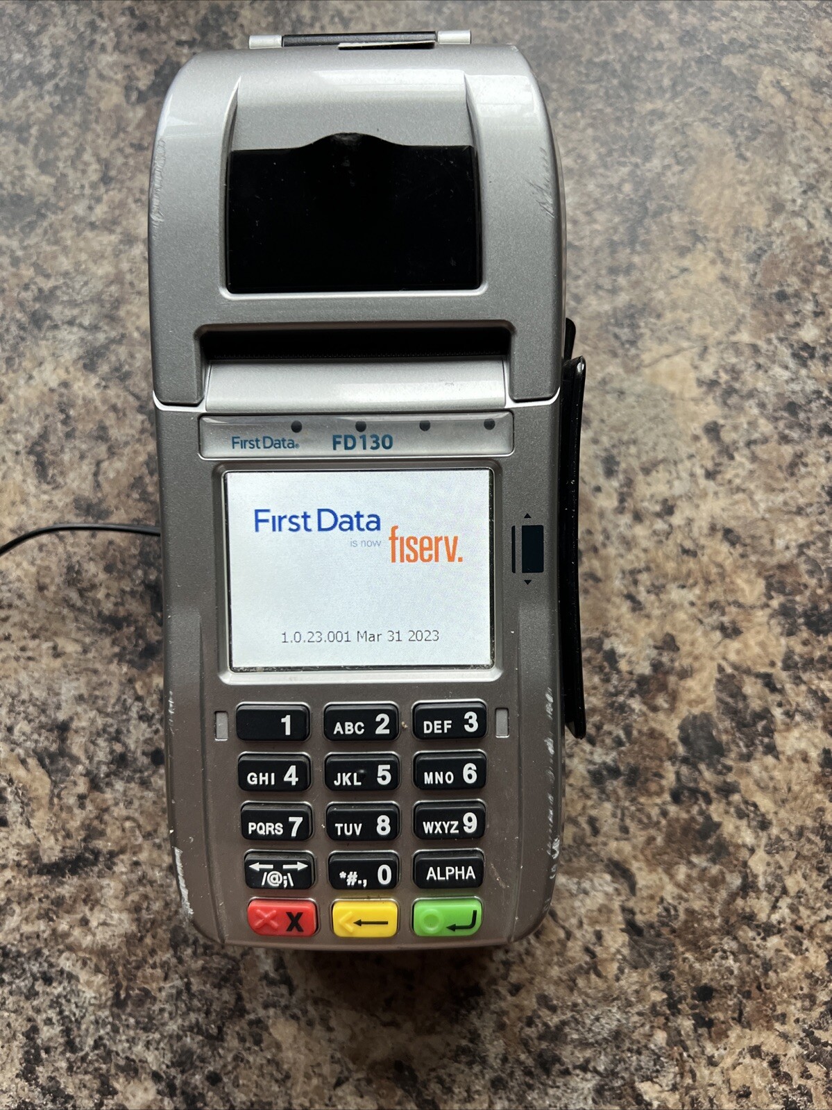 FIRST DATA FD130 CREDIT CARD TERMINAL AND RECEIPT PRINTER