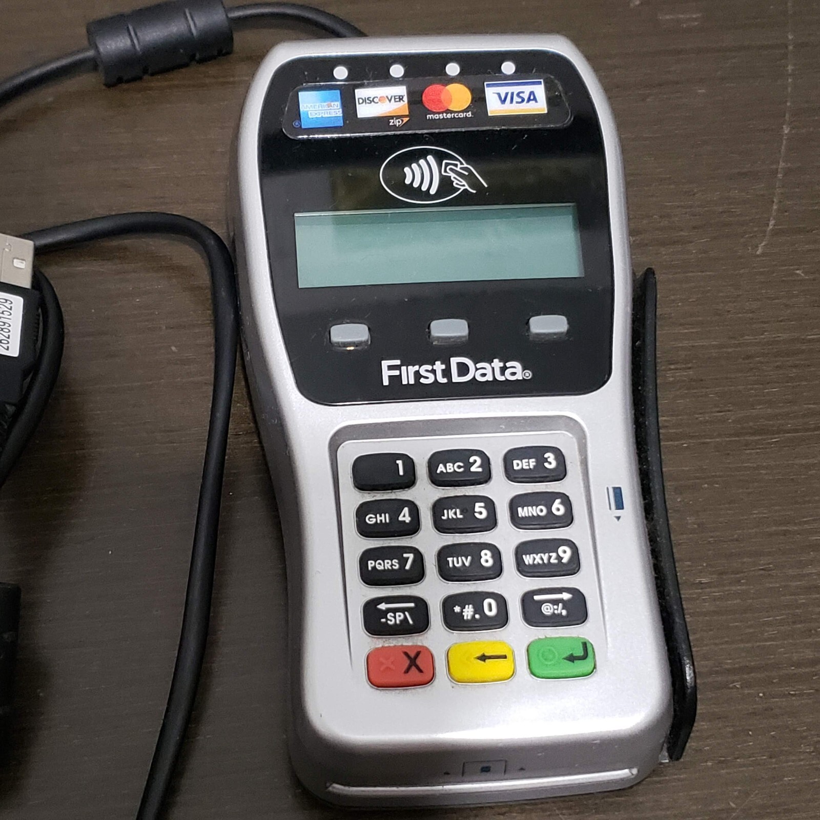 First Data FD35 Credit Card Reader