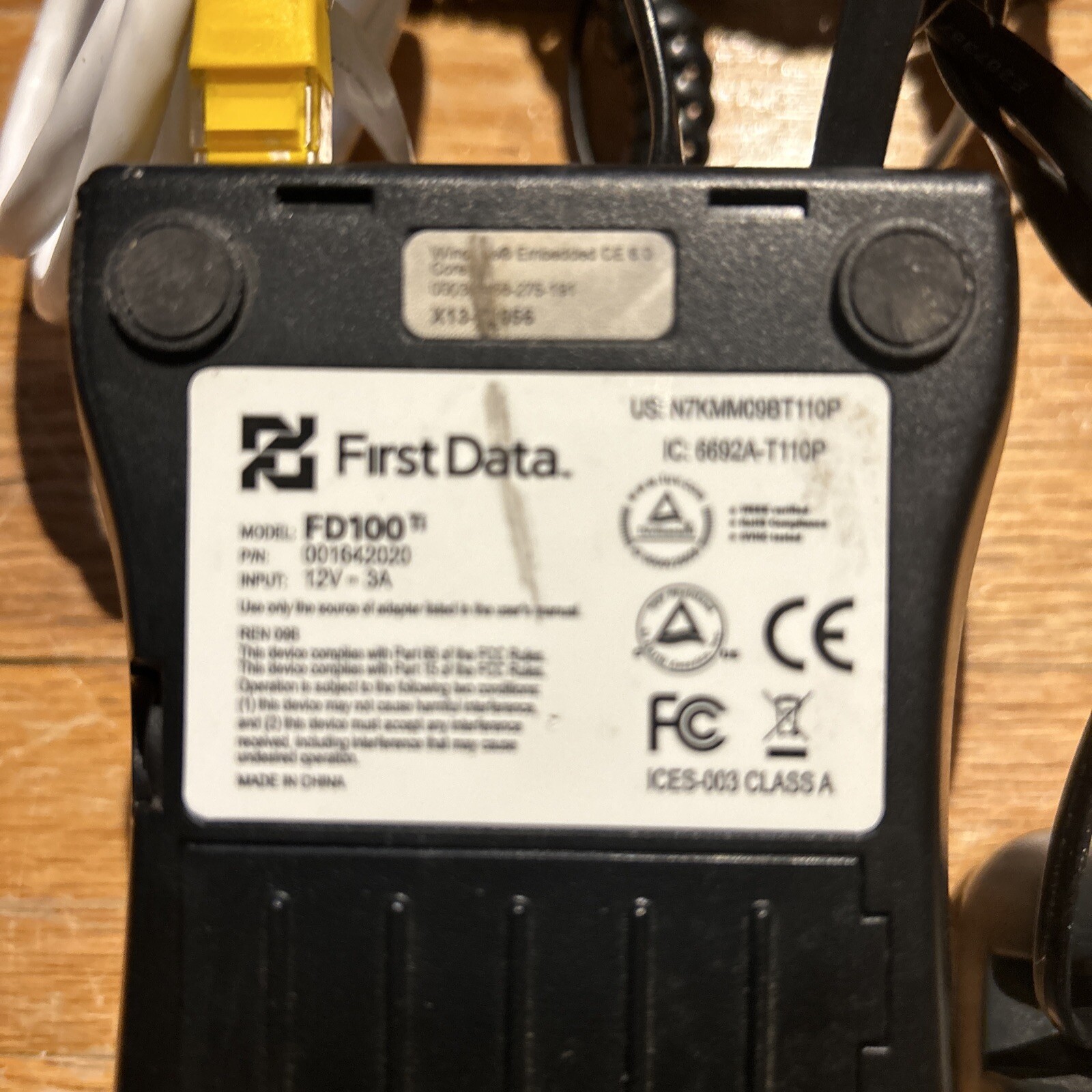 First Data FD100ti Credit Card Machine FD-10 Not Tested No Power Cord Never Used