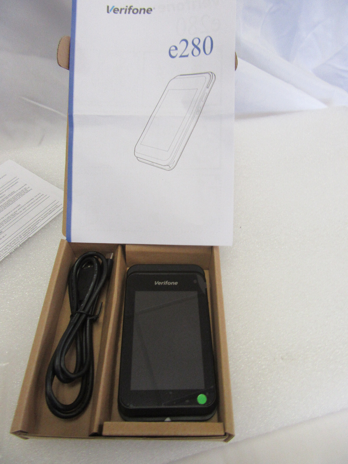VERIFONE E280 mPOS WWA ENGAGE IDEVICE P/N: M087-602-11-WWA