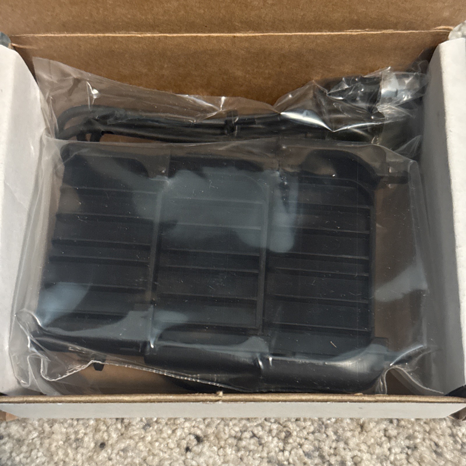 NEW IN BOX MagTek iDynamo 5 Gen II Card Reader for iPhone & iPad