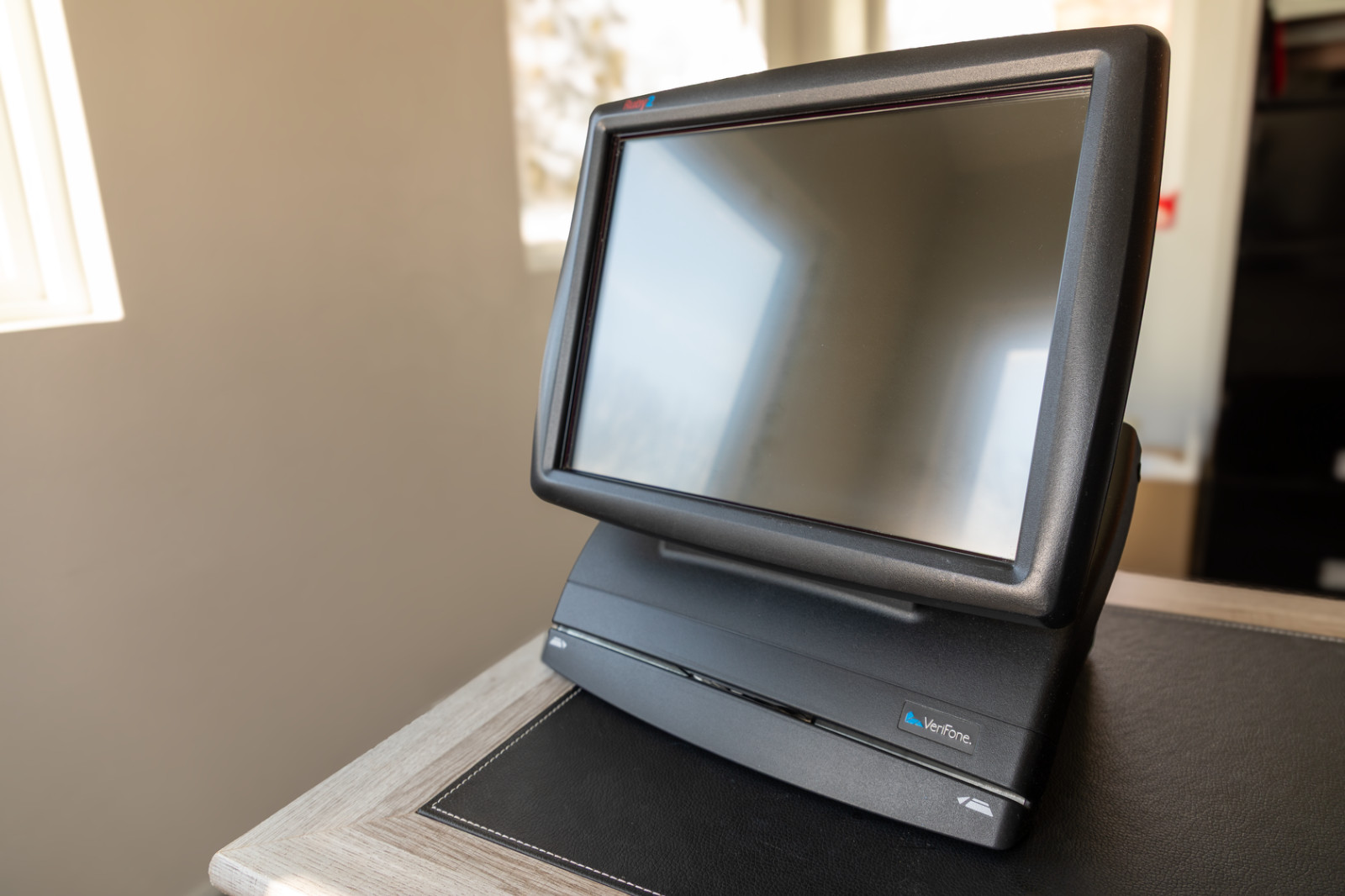 Ruby 2 Ci dual registers with 2 pin pads and 1 locking stand (PoS System)