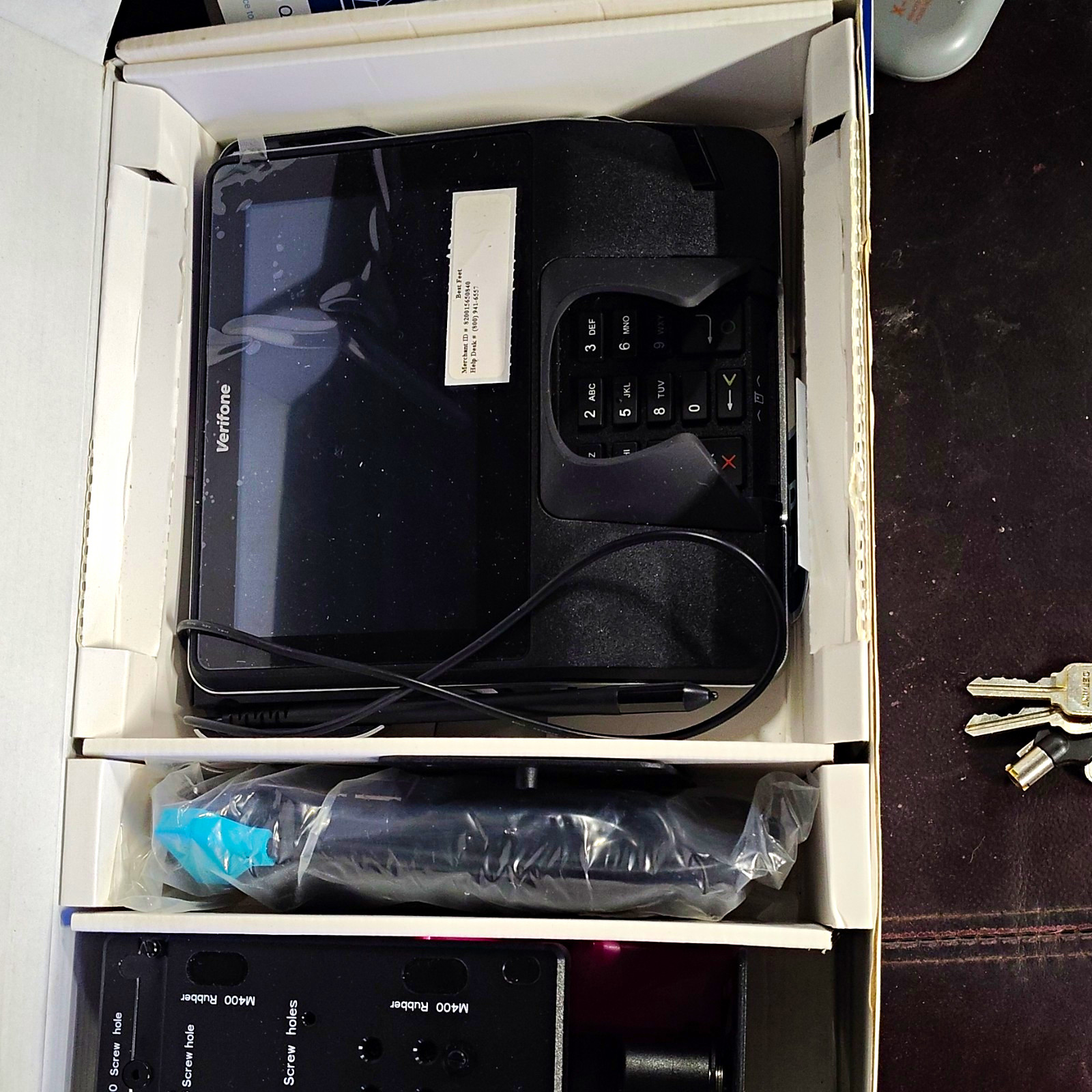 Verifone MX925 Wired Credit Card Payment Terminal Reader w/ Mounting Hardware
