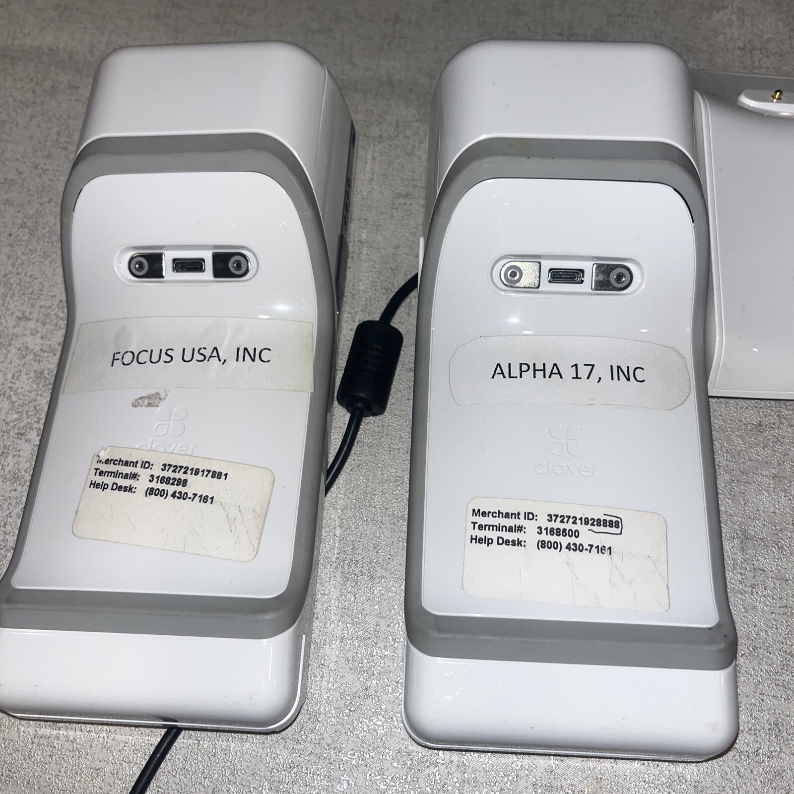 2 Clover Flex Credit Card Machines and Chargers Model K400
