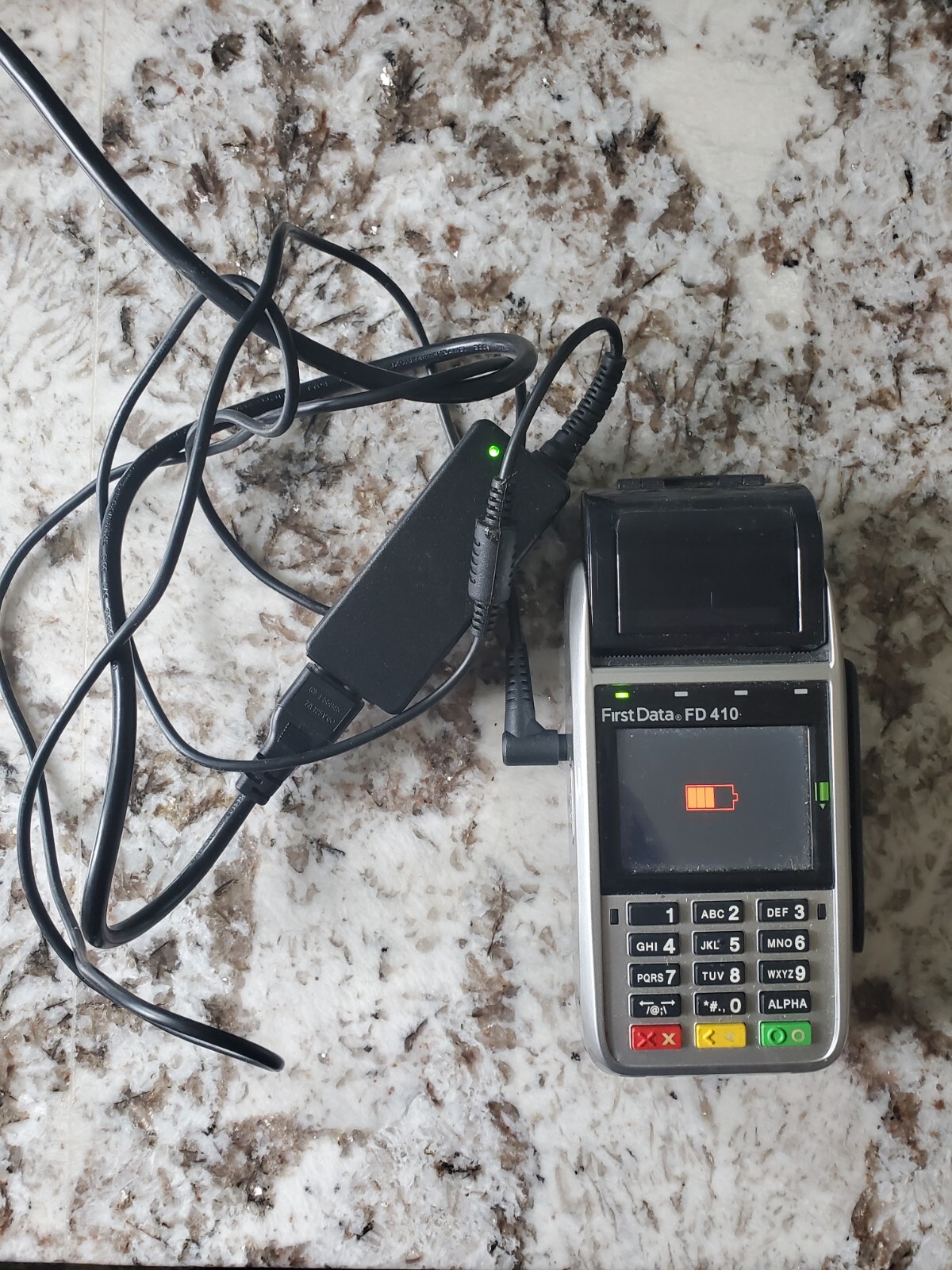 First Data FD-410 Credit Card Machine w/ Power Supply